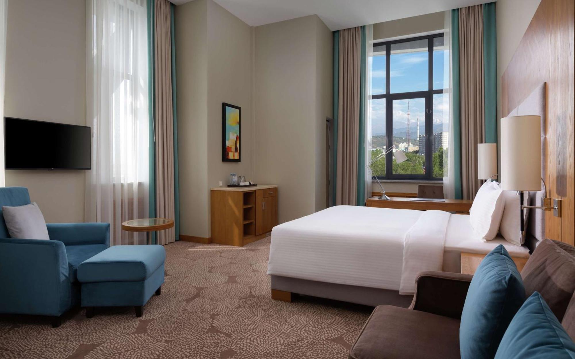 Doubletree By Hilton Almaty Ξενοδοχείο Εξωτερικό φωτογραφία